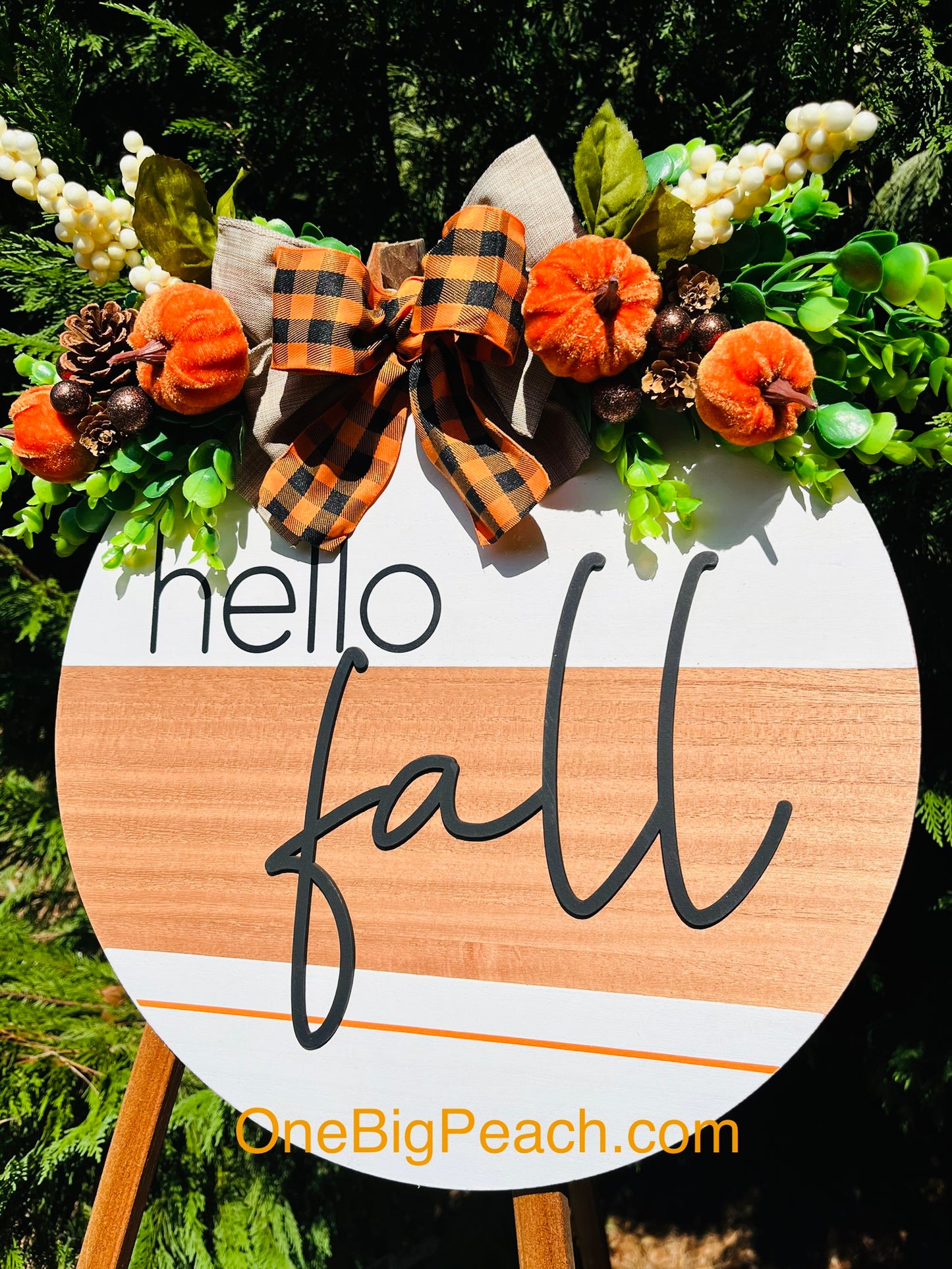 15" Hello Fall Wooden Circle Door Sign