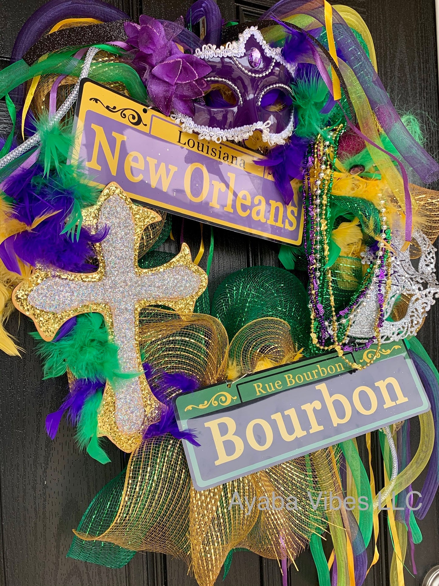 Mardi Gras Wreath 18”